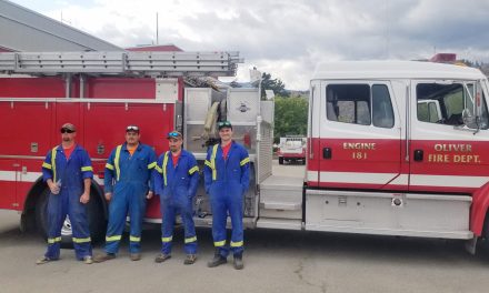 Oliver sends truck, crew to White Rock Lake fire
