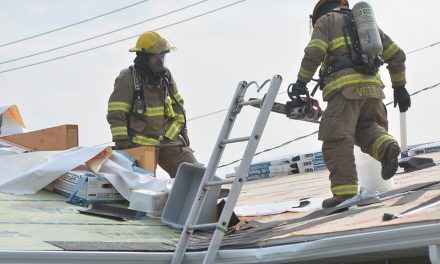 Firefighters respond to smoke at food bank