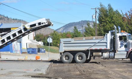 Oliver motorists given heads up on Station Street