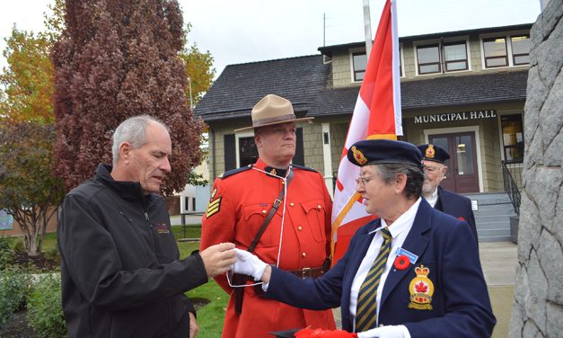 Oliver Legion kicks off poppy campaign