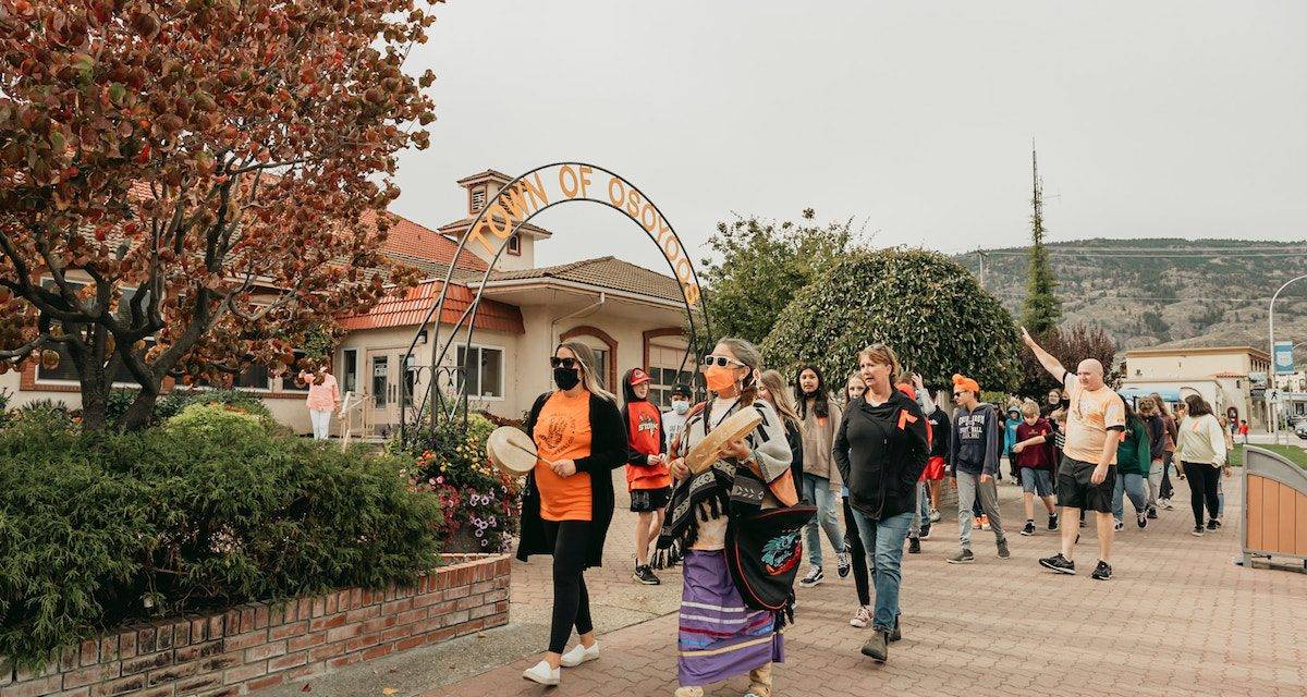 Osoyoos elementary students walk for Truth & Reconciliation