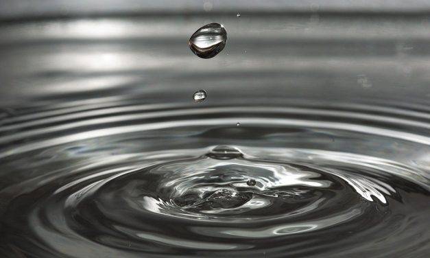 Water restrictions in Oliver concern councillor