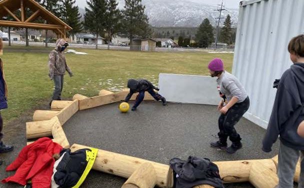 Teaching kids and adults a healthy way to learn