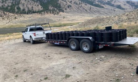 Police looking for stolen trailer