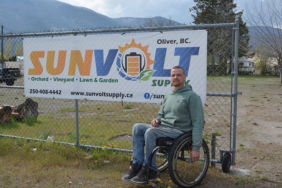 New business hit by thieves