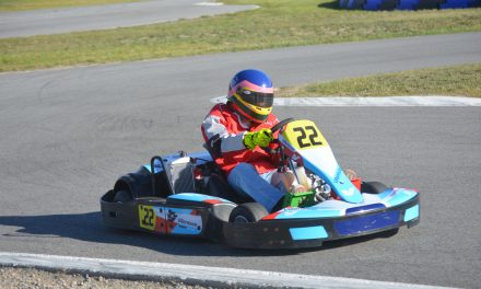 F1 champion joins Kartplex for grand opening