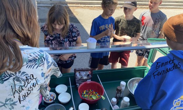 TEN students keep their business a ‘float’