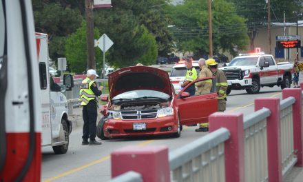MVA closes Oliver bridge