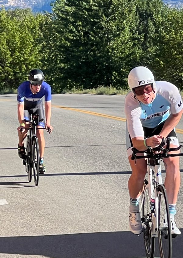 Ironman 2022 cyclists