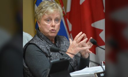 Osoyoos eschews ‘big change’ returning McKortoff as mayor
