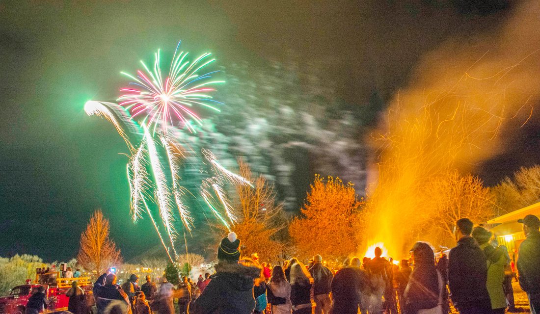 Oliver Light-Up dazzling affair Nov. 25