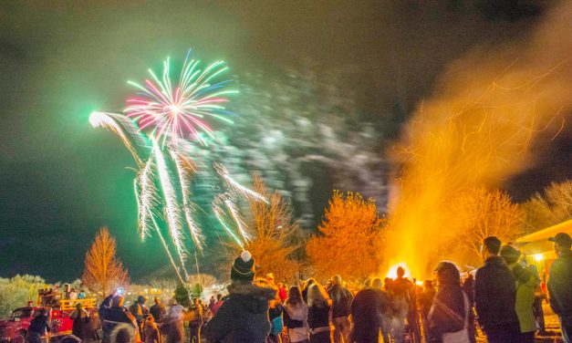 Oliver Light-Up dazzling affair Nov. 25