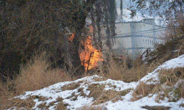‘Homeless camp’ burns in Oliver