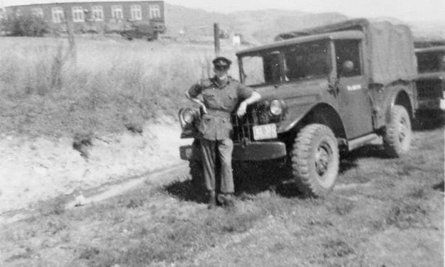 Soldier’s frothing beer in pocket draws attention