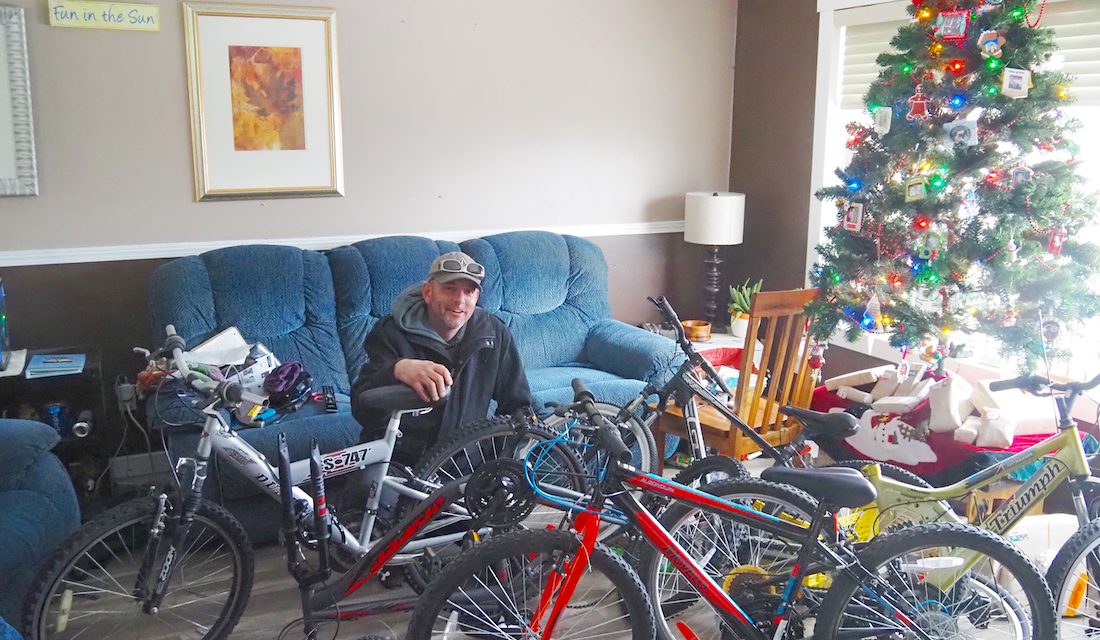 Local ‘Santa Claus’ spreads the love