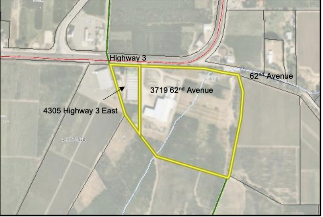 Osoyoos closer to annexing two properties