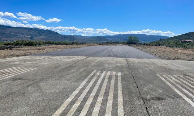 Airport committee changes course on refueling
