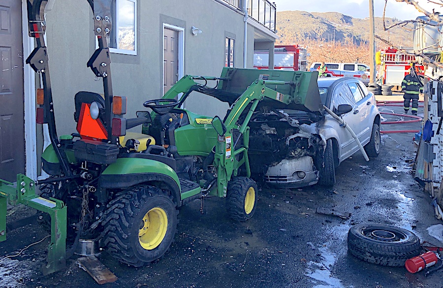Quick thinking by homeowner averts severe damage