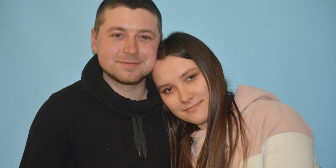 Ukrainian ‘sweethearts’ start new life in Oliver