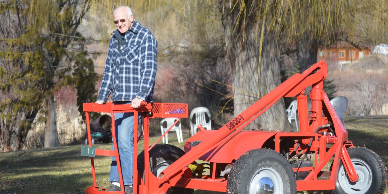 Tradesman invents first ever ‘Giroo-1’ in Oliver