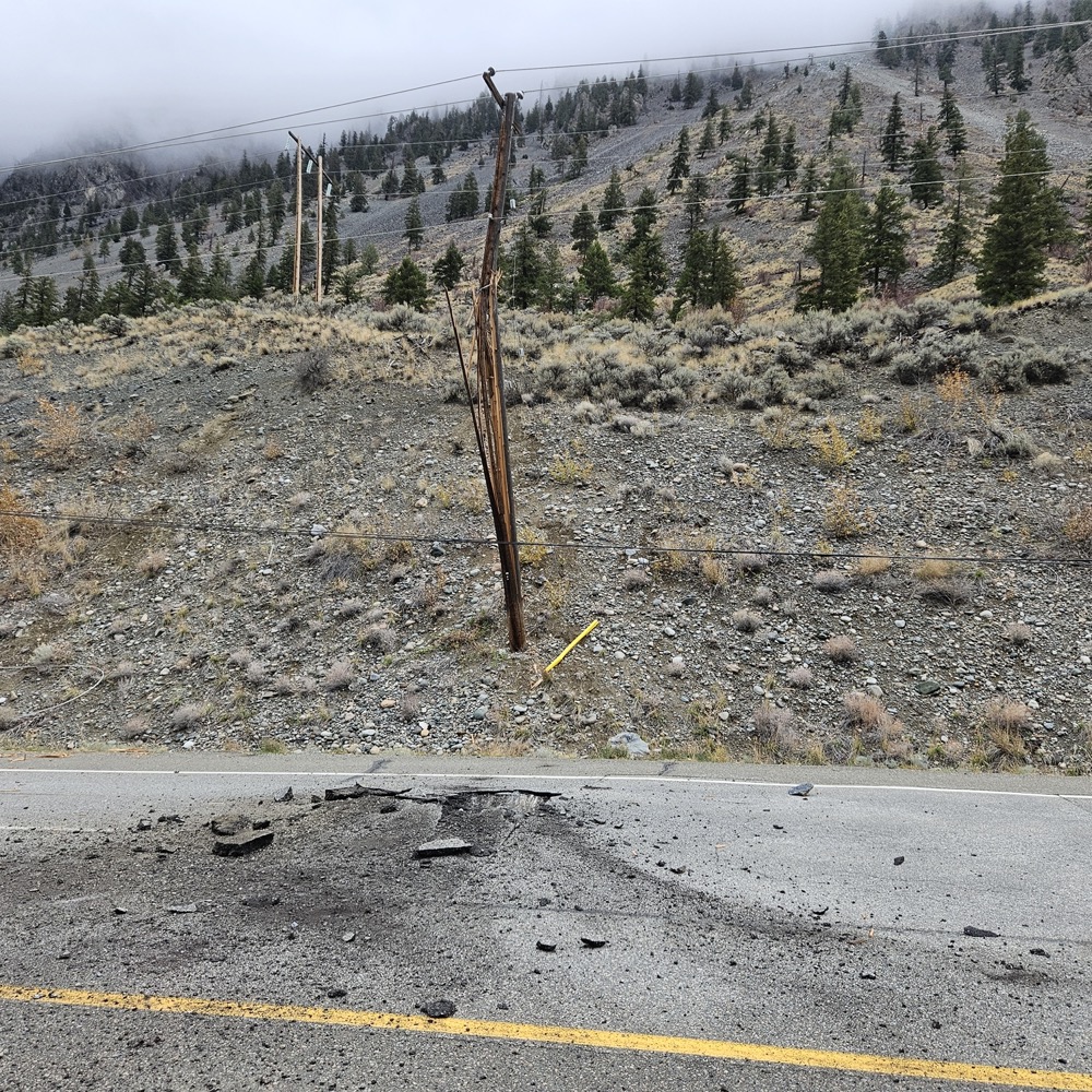 Hwy. 3 rock slide