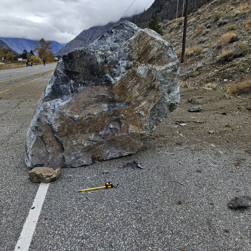 Hwy. 3 rock slide