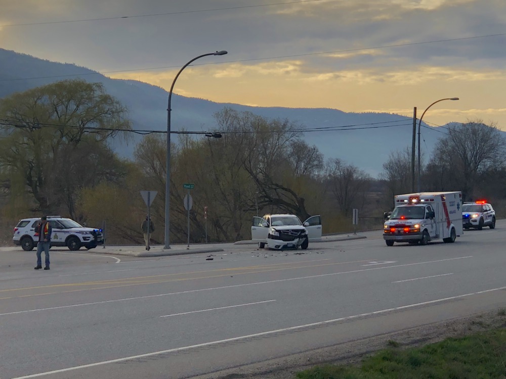 accident road 22 - hwy 97
