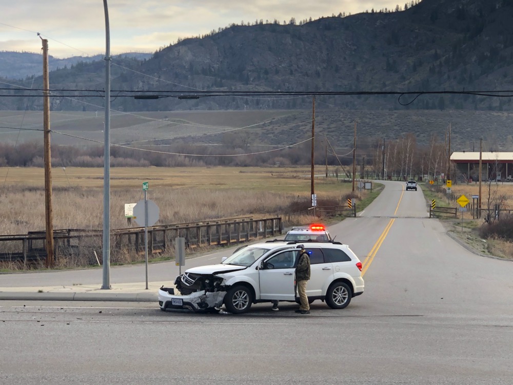 accident road 22 - hwy 97