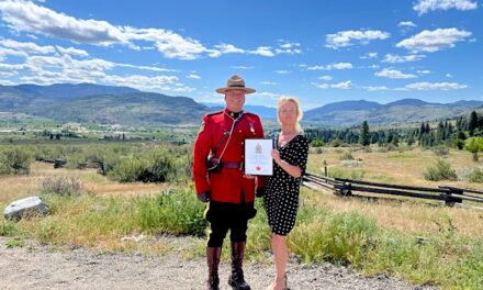 Oliver RCMP commander celebrates new Canadian citizen