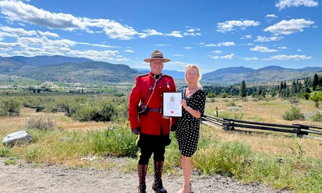 Oliver RCMP commander celebrates new Canadian citizen