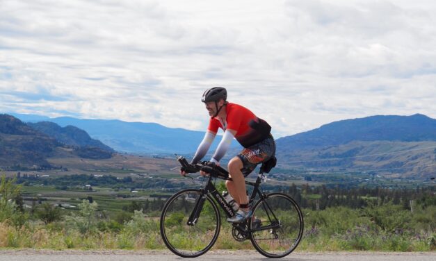 Oliver triathlon weekend draws 1,000 athletes