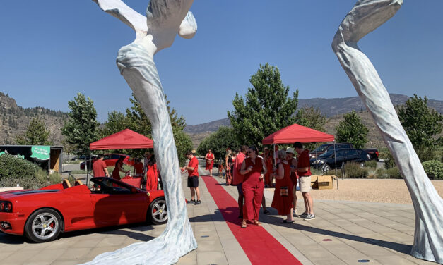 Revelers in red attend annual Soirée Rouge