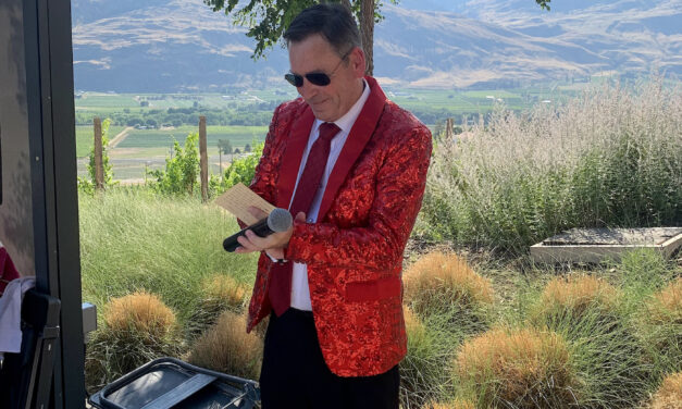 Revelers in red attend annual Soirée Rouge