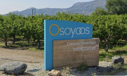 Osoyoos joins RDOS signage initiative
