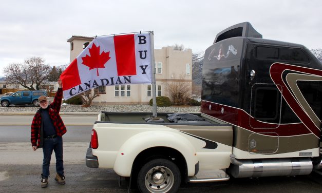 Snowbird flies ‘Buy Canadian’ flag with pride