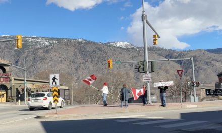 Canadian pride on display at Osoyoos rally