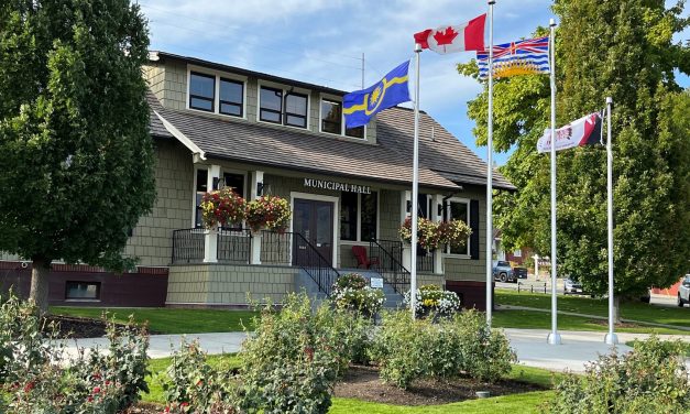 Oliver seeks public input for community plan update
