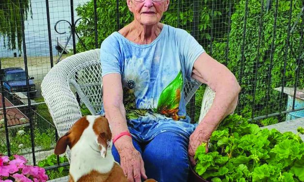 Gladys Misson (Gigi)