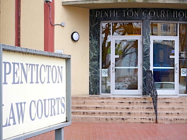 Man pleads guilty in high-speed chase from Osoyoos to Summerland