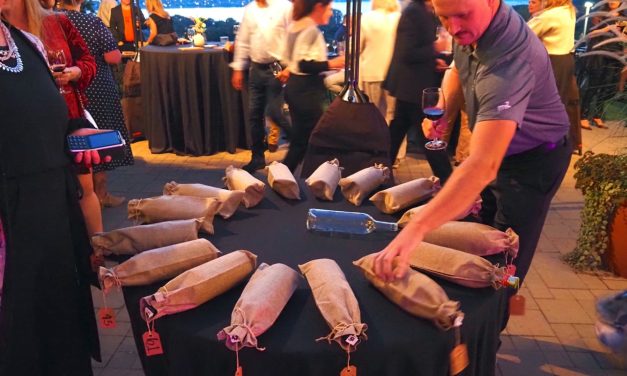 Nk’Mip Cellars hosts 3rd residential school fundraiser