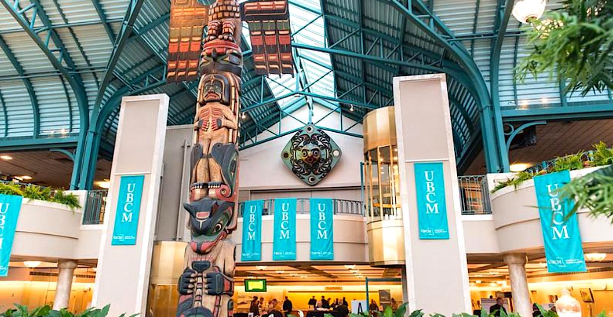 Productive meetings for Osoyoos, Oliver at UBCM Convention