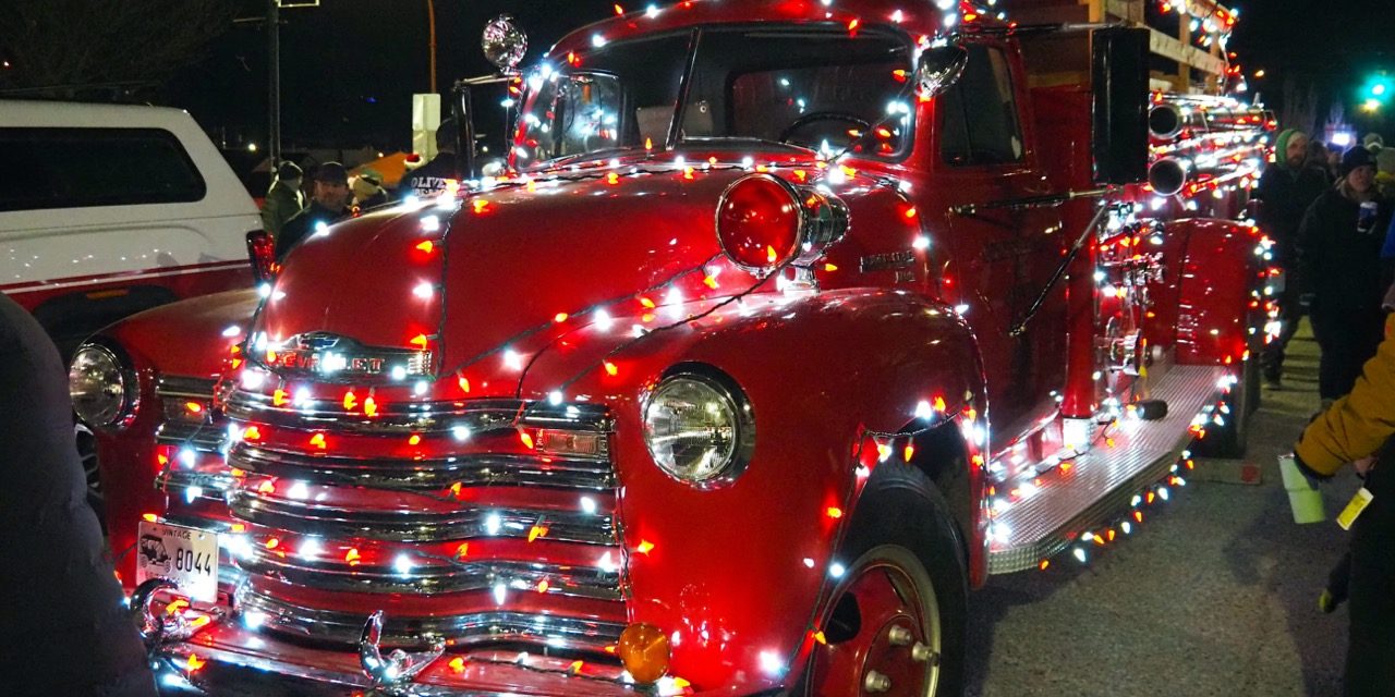 Oliver celebrates the season with Light Up 2025
