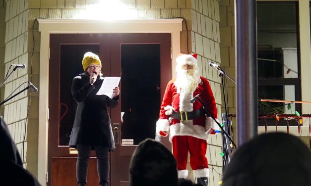 Oliver celebrates the season with Light Up 2025