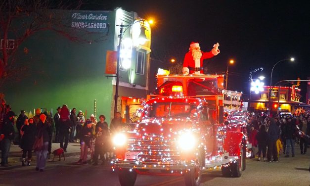 Oliver celebrates the season with Light Up 2025