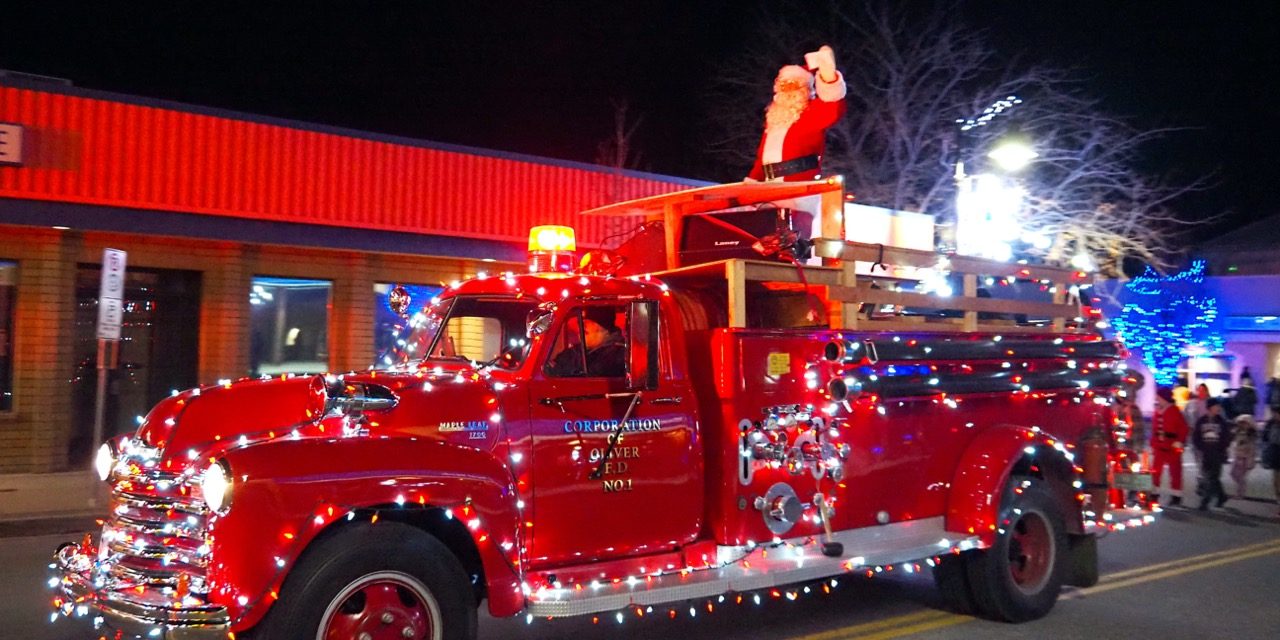 Oliver celebrates the season with Light Up 2025
