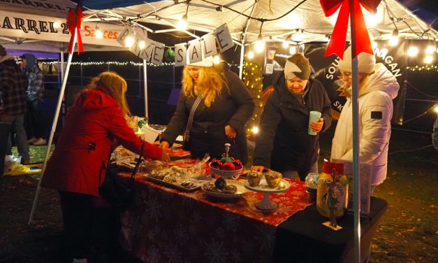 Oliver celebrates the season with Light Up 2025