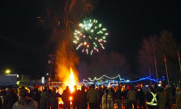 Oliver celebrates the season with Light Up 2025