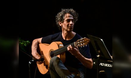 International Guitar Night strums its way into Oliver