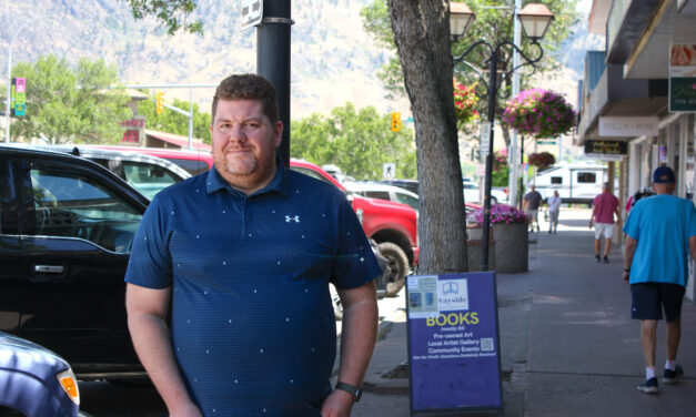 A job to finish: Incumbent councillor joins mayoral race